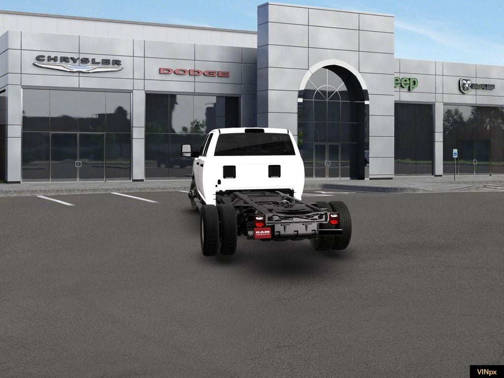 2026 RAM 3500 Tradesman DRW 4x4 / 6.4L Hemi / 9' Service Body