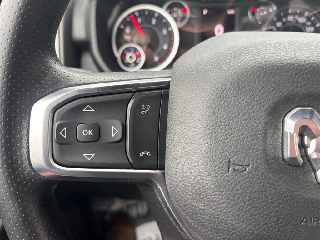 2026 RAM 3500 Tradesman DRW 4x4 / 6.7L Diesel / 9' Service Body