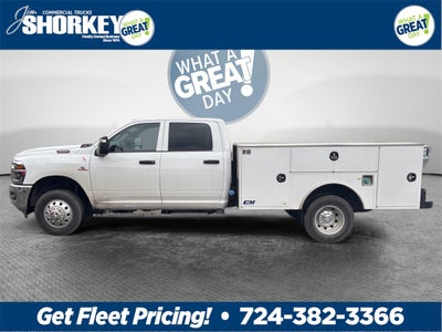 2026 RAM 3500 Tradesman DRW 4x4 / 6.7L Diesel / 9' Service Body