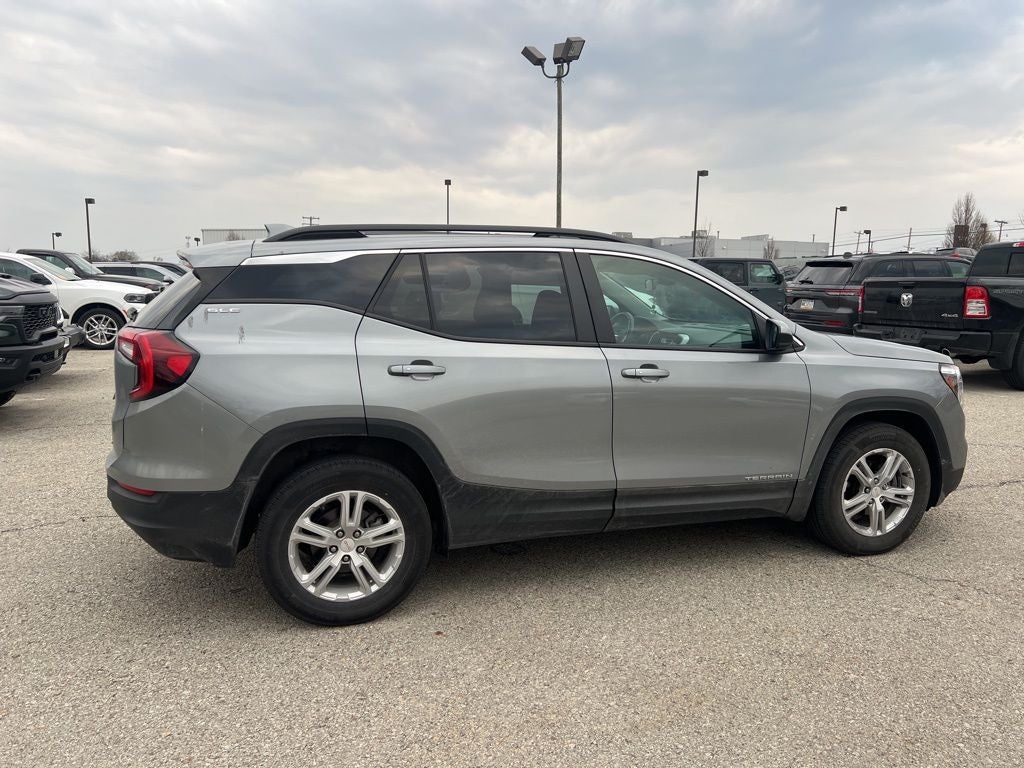 2023 GMC Terrain SLE