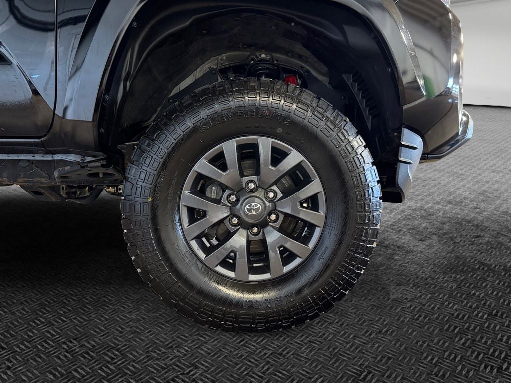 2023 Toyota Tacoma SR5 V6