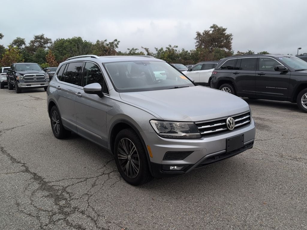 2019 Volkswagen Tiguan SEL FWD photo