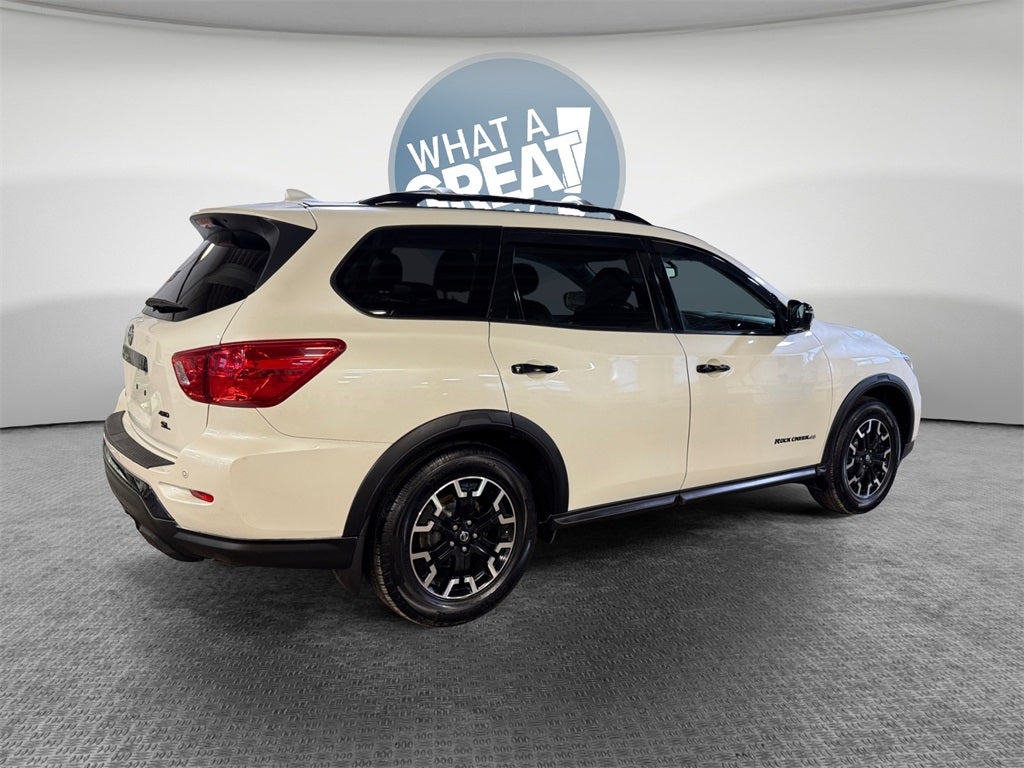 2019 Nissan Pathfinder SL