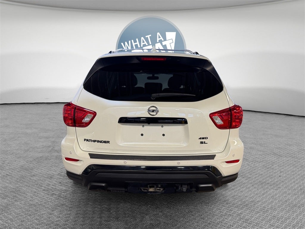 2019 Nissan Pathfinder SL