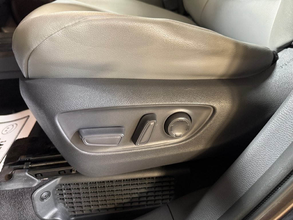 2021 Toyota Sienna XLE 7 Passenger