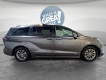 2021 Toyota Sienna XLE 7 Passenger