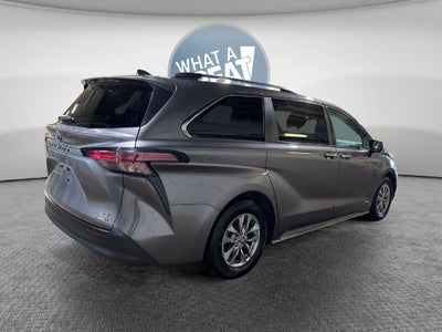 2021 Toyota Sienna XLE 7 Passenger