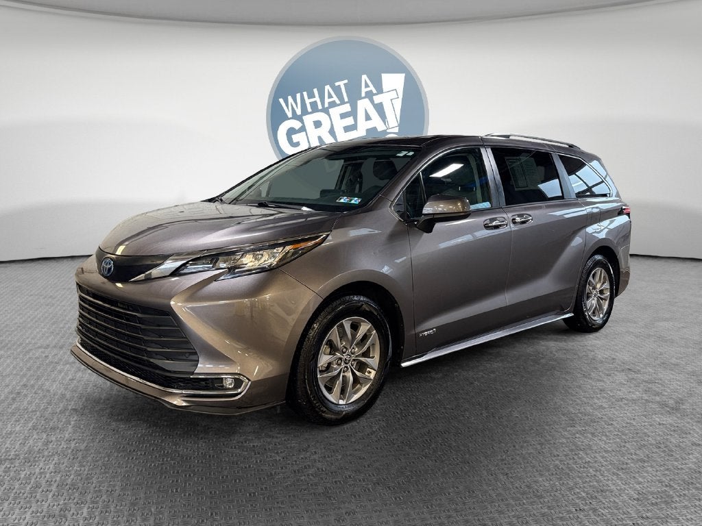 2021 Toyota Sienna XLE 7 Passenger