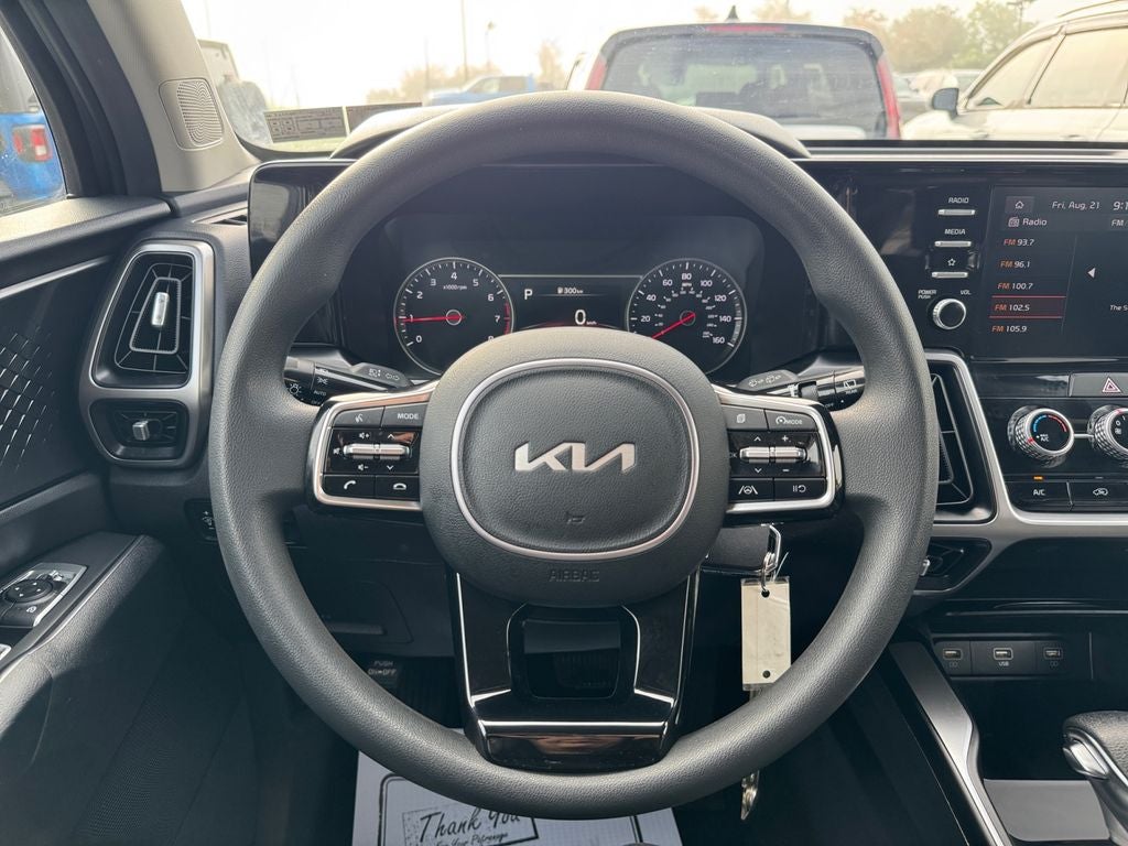 2023 Kia Sorento LX