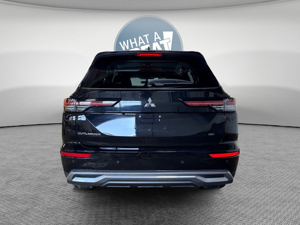 2025 Mitsubishi Outlander SE