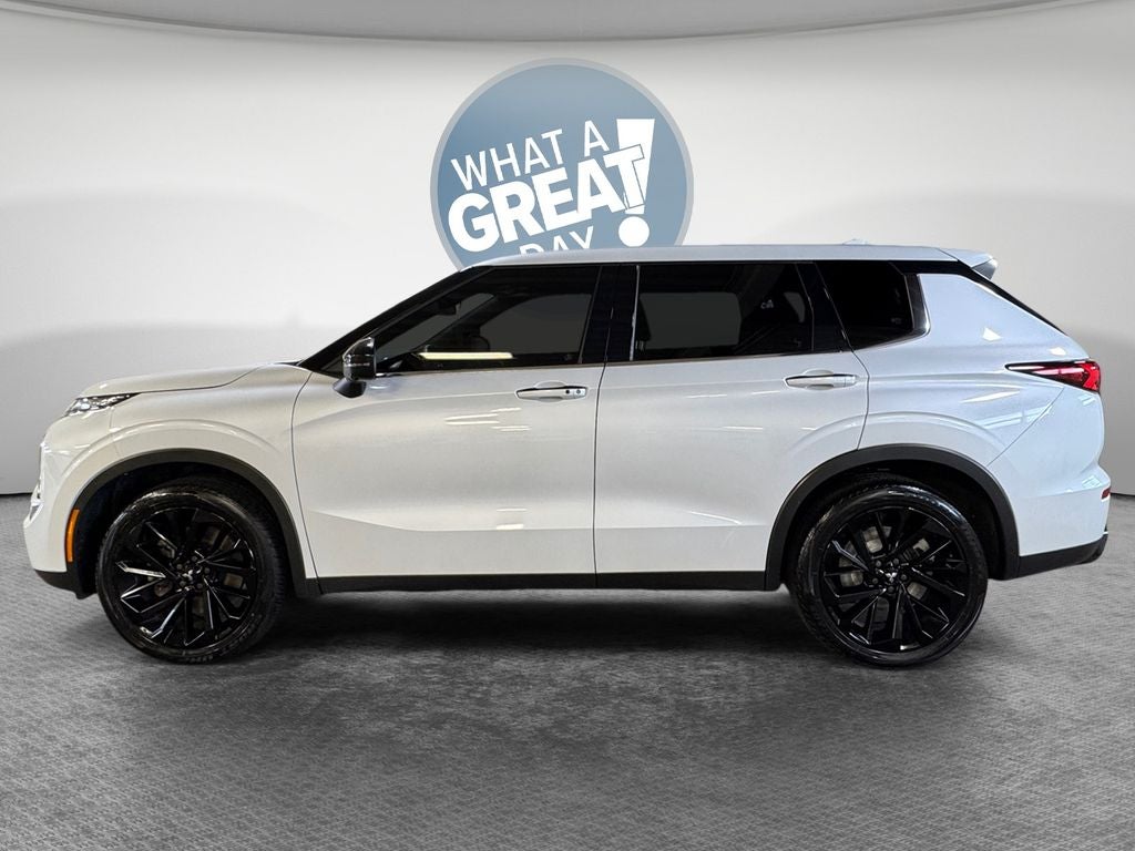 2024 Mitsubishi Outlander SE Black Edition
