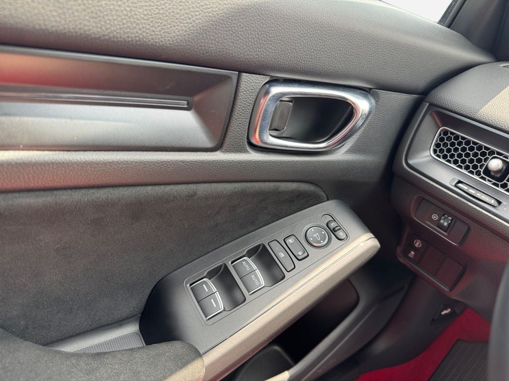2025 Honda Civic Type R Base