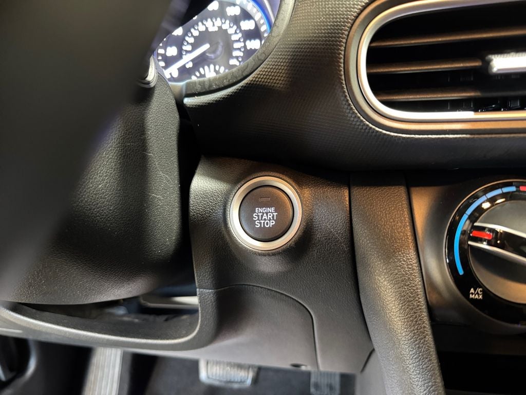 2020 Hyundai Kona SEL