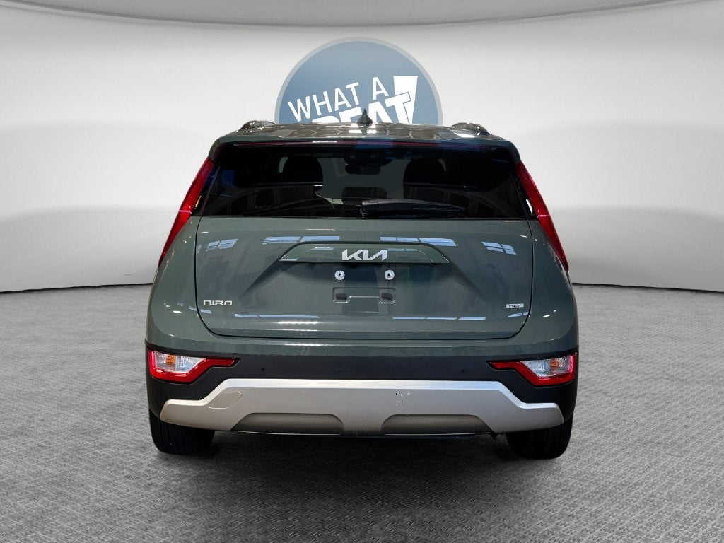 2024 Kia Niro EX