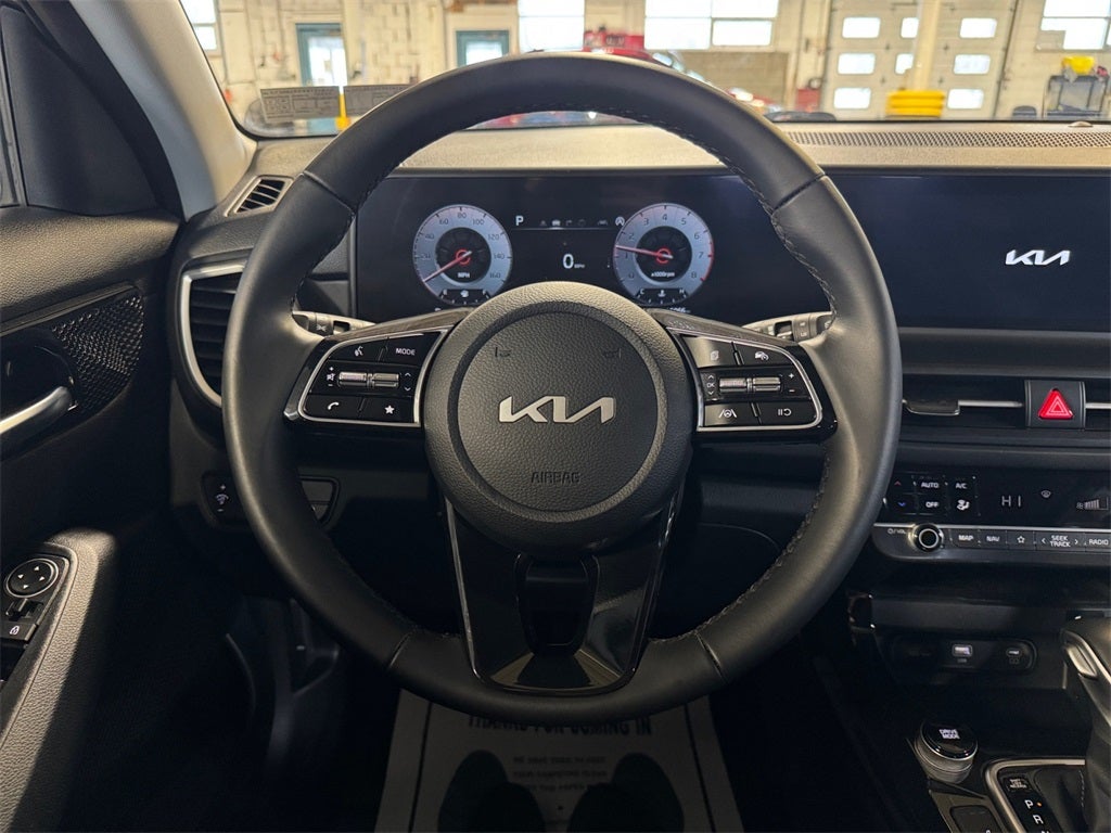 2024 Kia Seltos EX