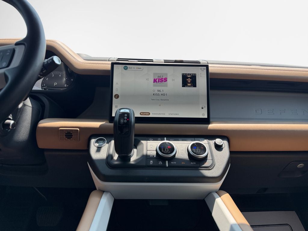 2025 Land Rover Defender 130 S