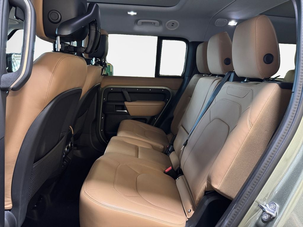 2025 Land Rover Defender 130 S