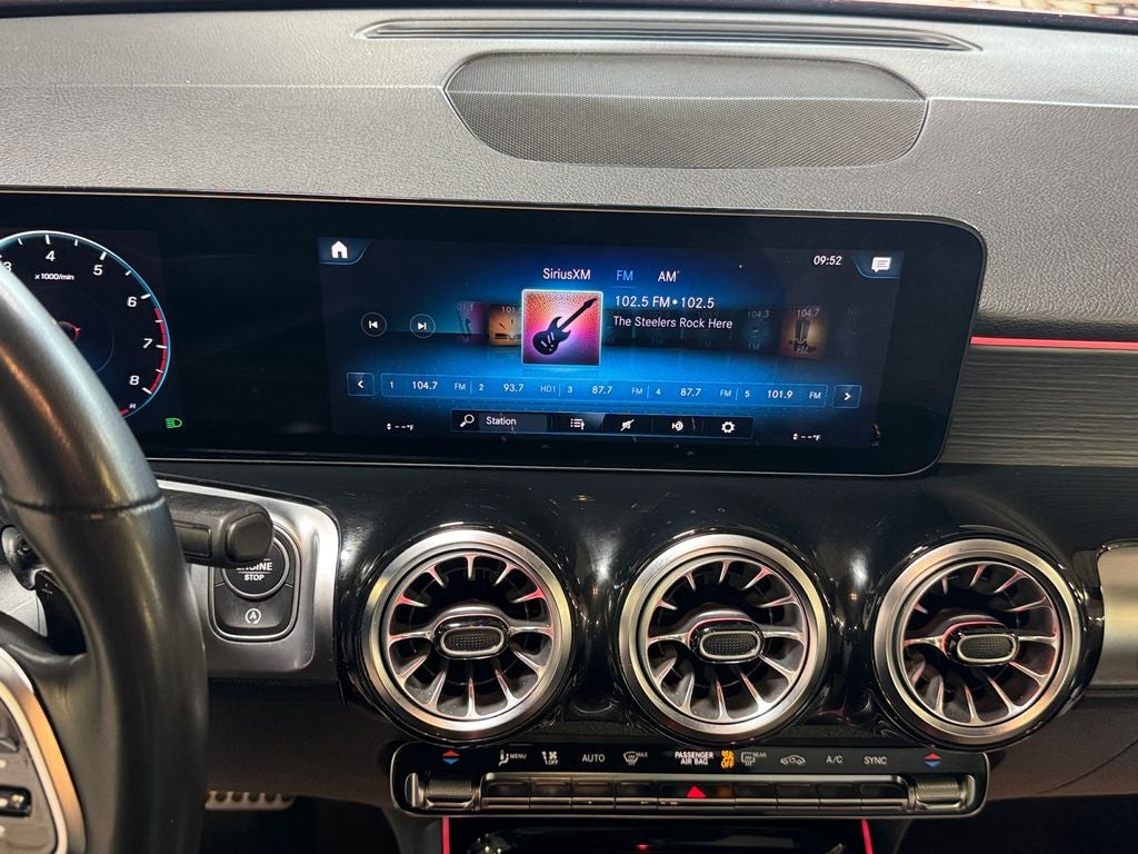 2023 Mercedes-Benz GLB GLB 250 4MATIC®