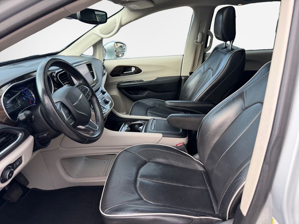 2022 Chrysler Pacifica Hybrid Limited