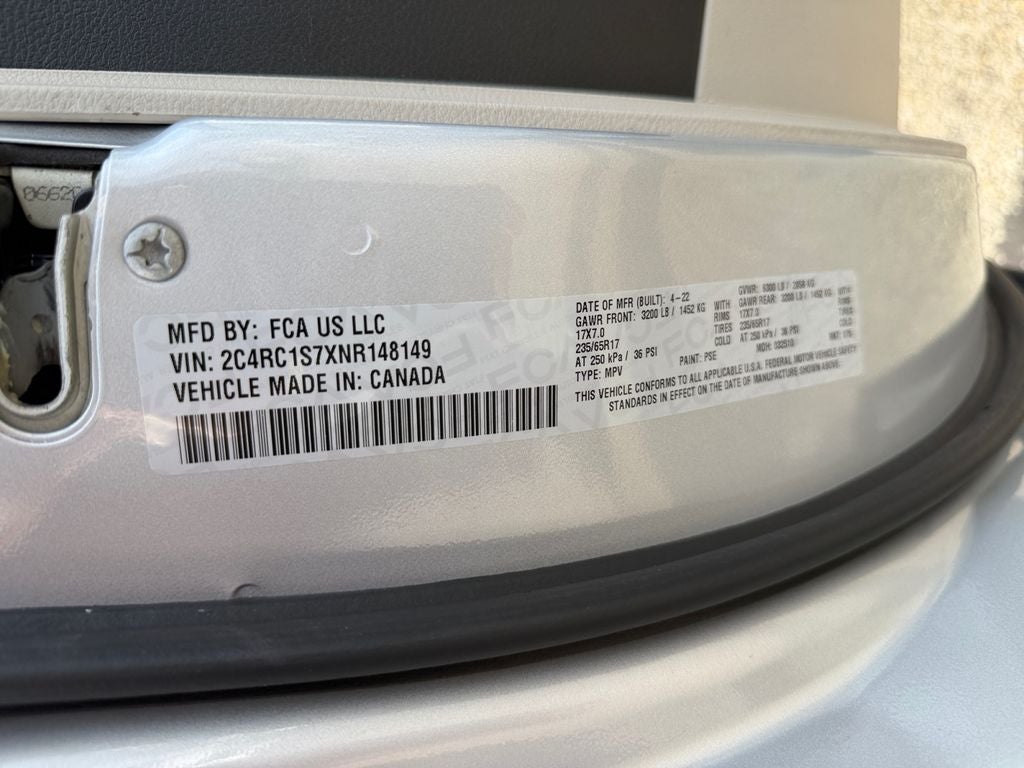 2022 Chrysler Pacifica Hybrid Limited