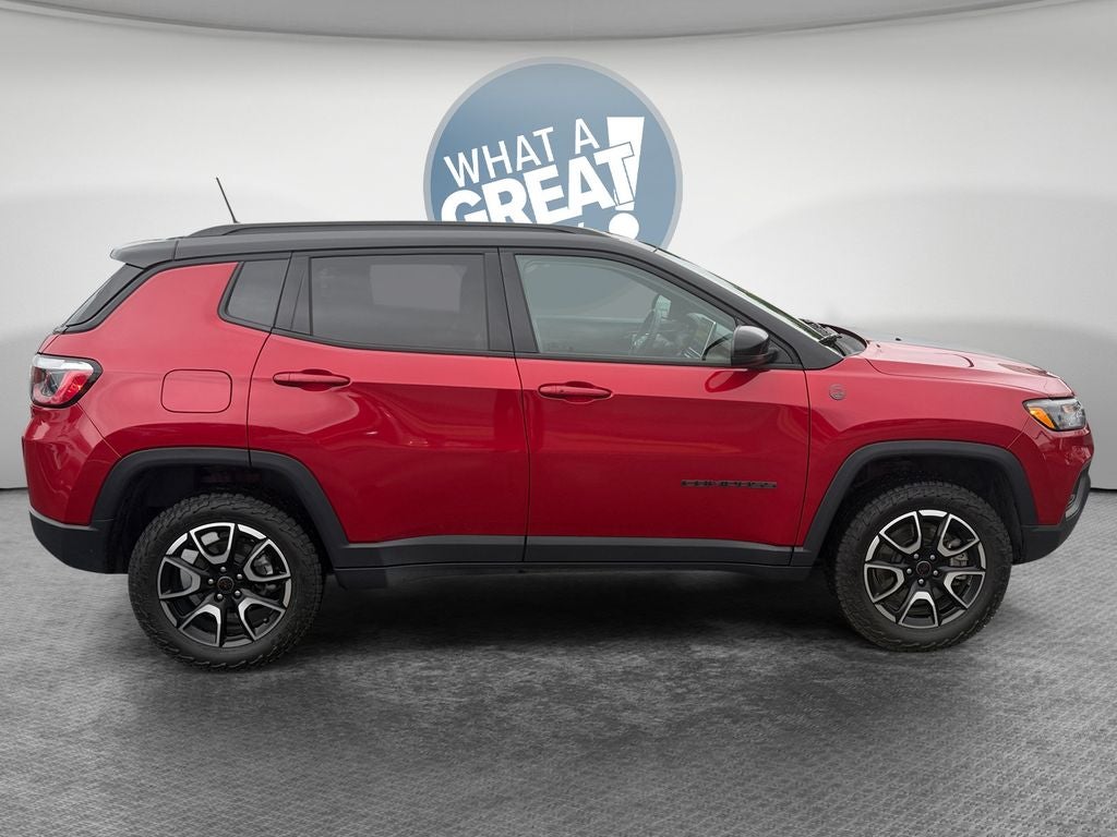 2025 Jeep Compass Trailhawk