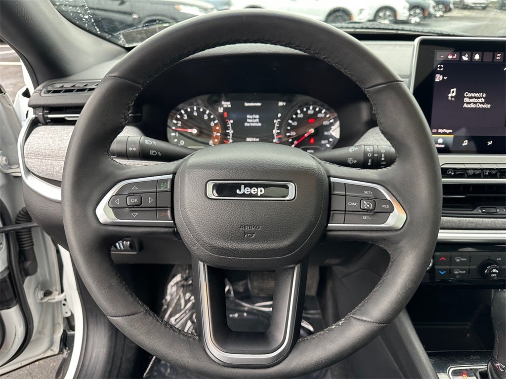 2023 Jeep Compass Latitude Lux