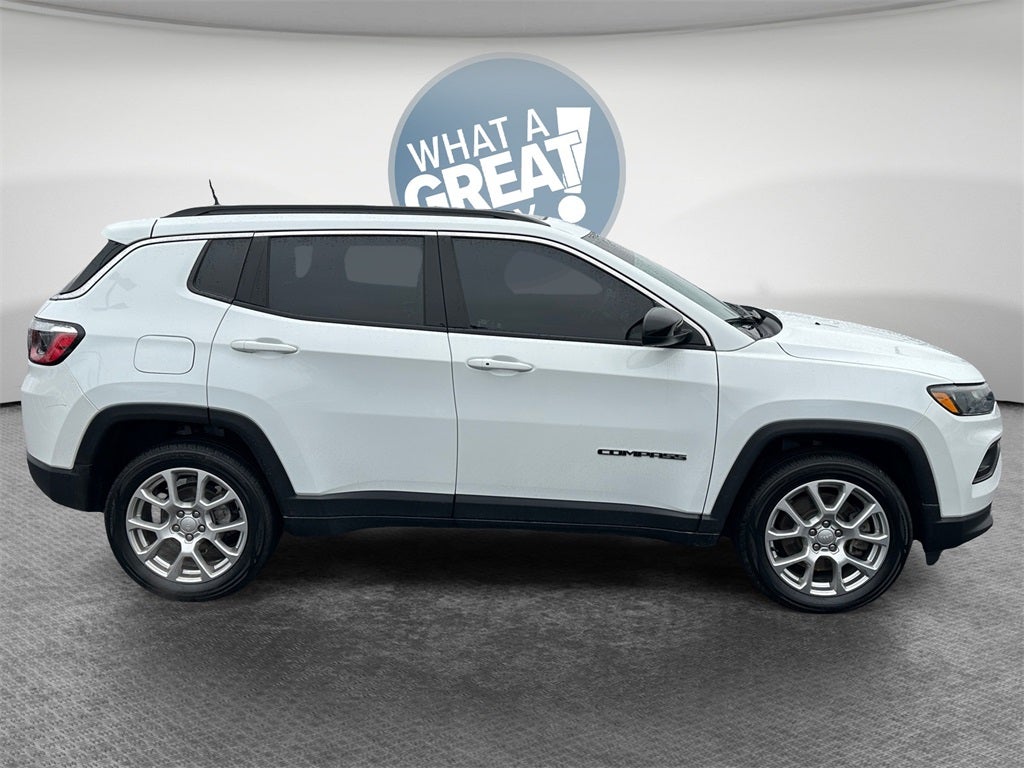 2023 Jeep Compass Latitude Lux