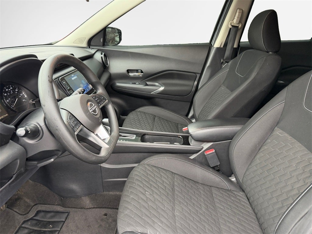 2022 Nissan Kicks SV