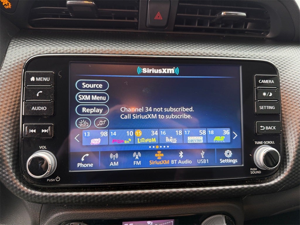 2022 Nissan Kicks SV