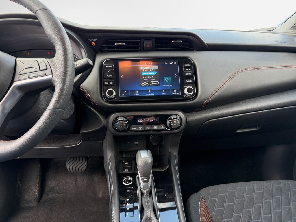 2024 Nissan Kicks SR