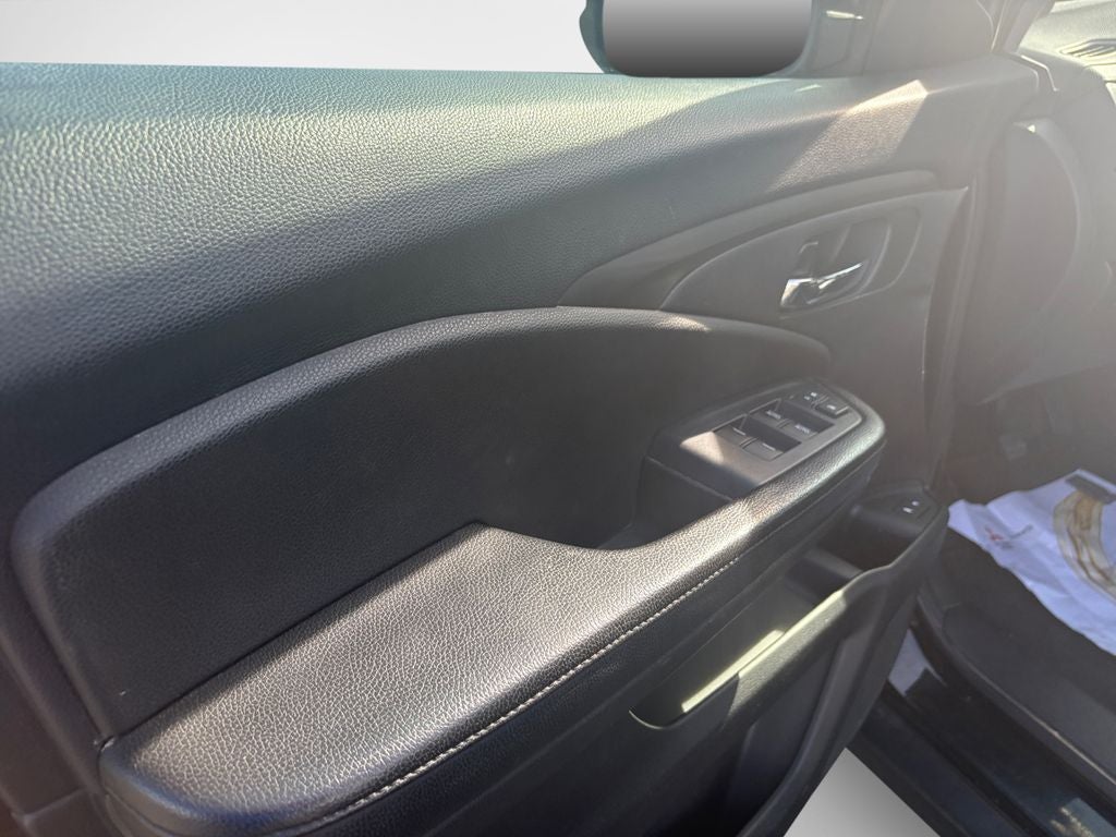 2016 Honda Pilot EX-L w/Rear Entertainment System