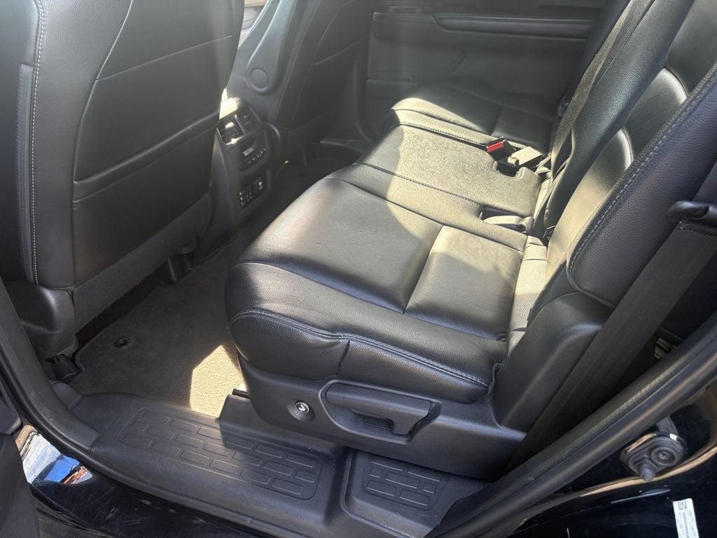 2016 Honda Pilot EX-L w/Rear Entertainment System