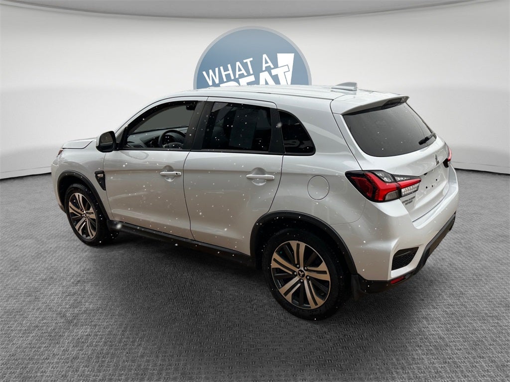 2022 Mitsubishi Outlander Sport 2.0 ES