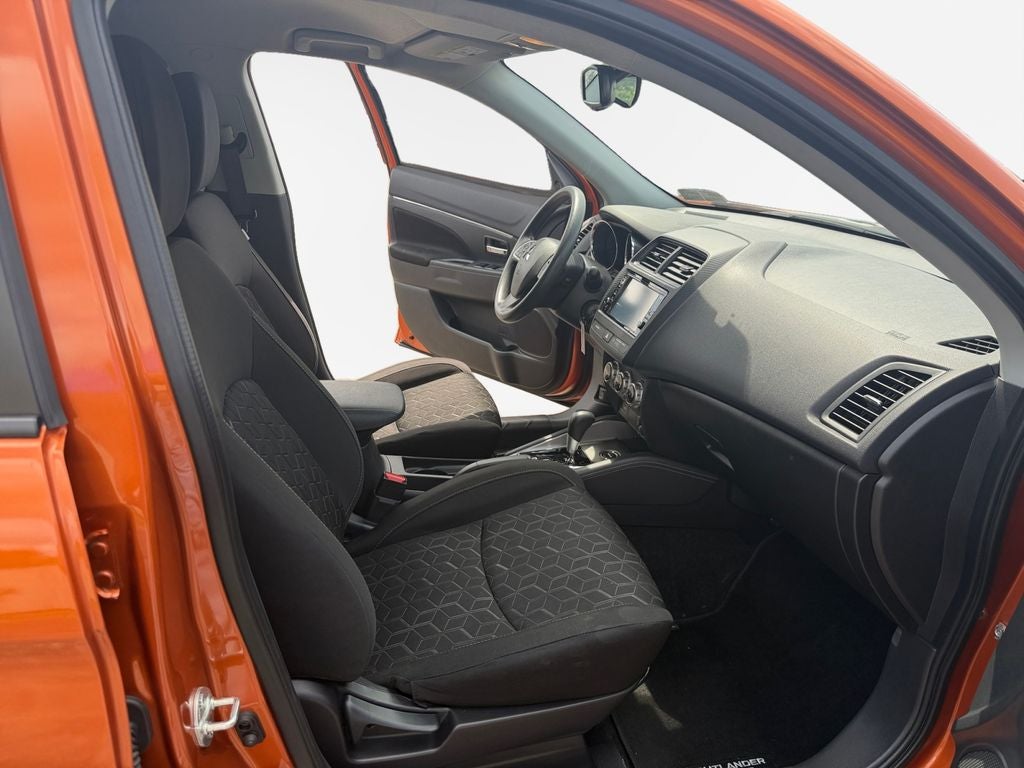 2024 Mitsubishi Outlander Sport 2.0 ES