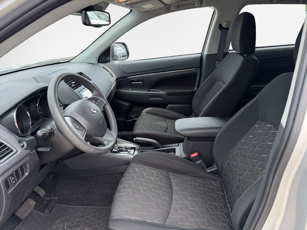 2024 Mitsubishi Outlander Sport 2.0 ES