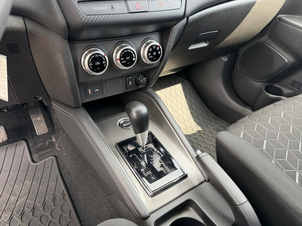 2024 Mitsubishi Outlander Sport 2.0 ES