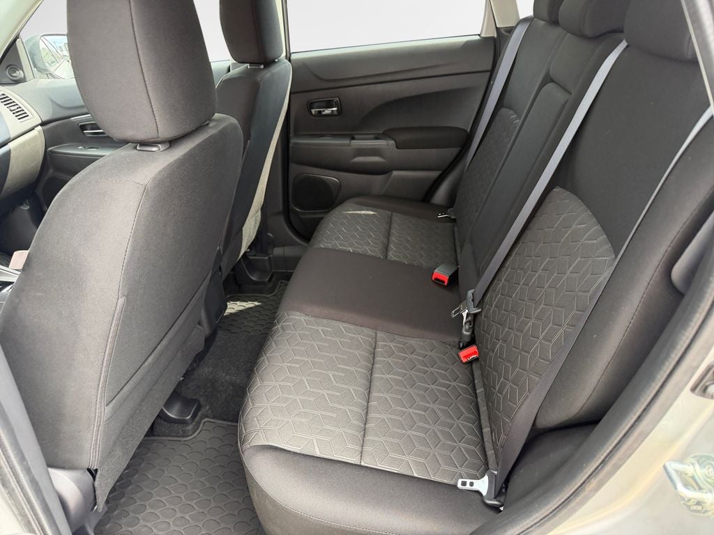 2024 Mitsubishi Outlander Sport 2.0 ES