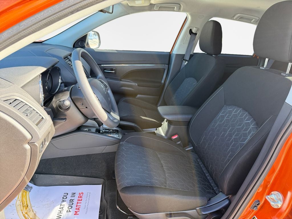 2024 Mitsubishi Outlander Sport 2.0 ES