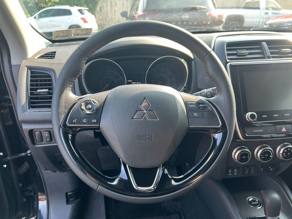 2023 Mitsubishi Outlander Sport 2.0 LE