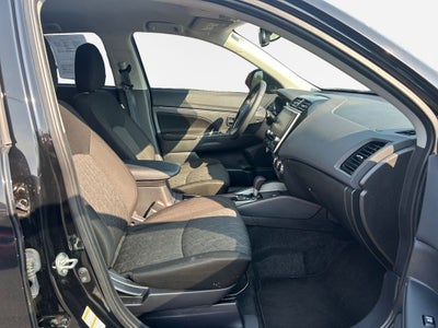 2023 Mitsubishi Outlander Sport 2.0 LE