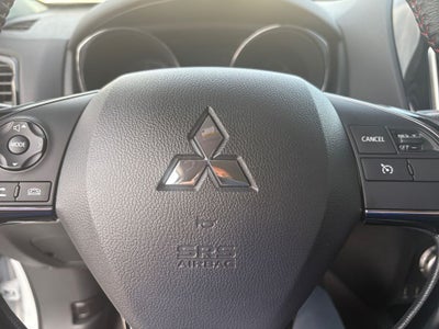 2025 Mitsubishi Outlander Sport 2.0 LE