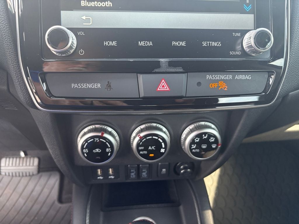 2025 Mitsubishi Outlander Sport 2.0 LE