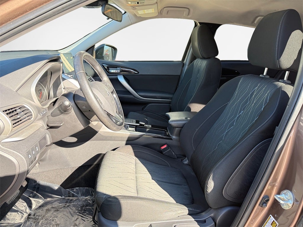 2020 Mitsubishi Eclipse Cross SE