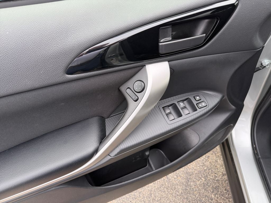 2025 Mitsubishi Eclipse Cross ES