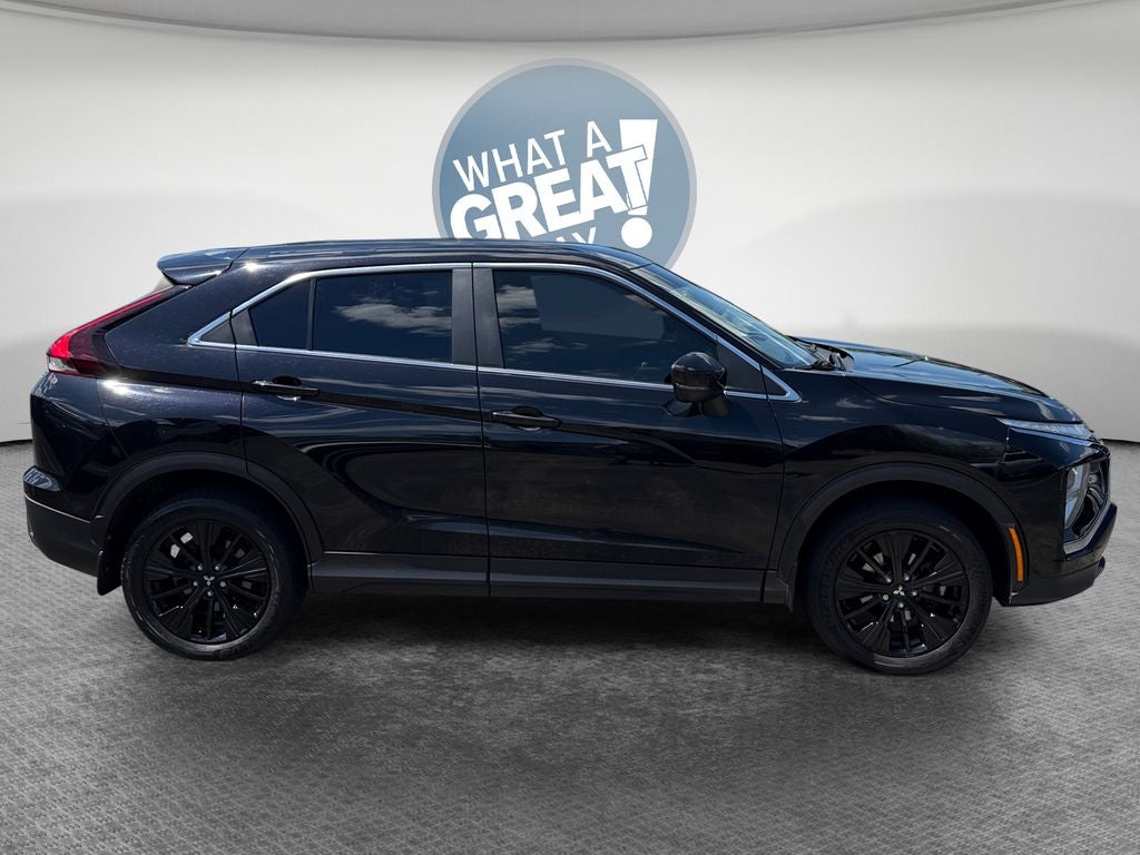2022 Mitsubishi Eclipse Cross LE