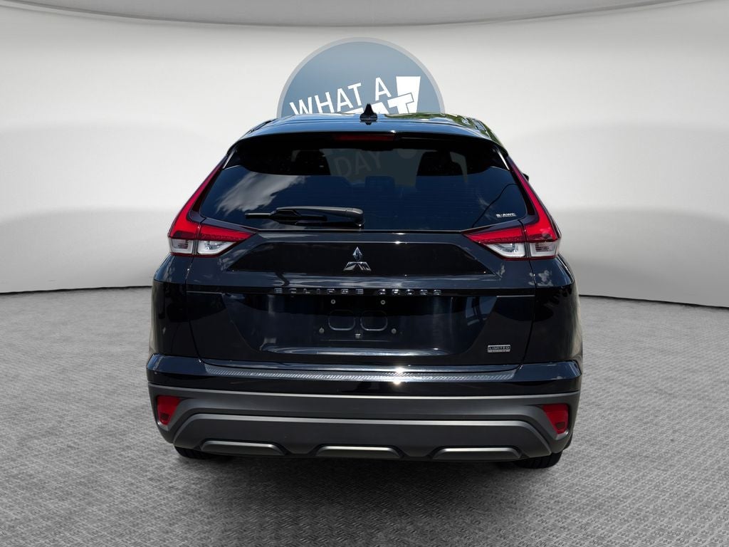 2022 Mitsubishi Eclipse Cross LE
