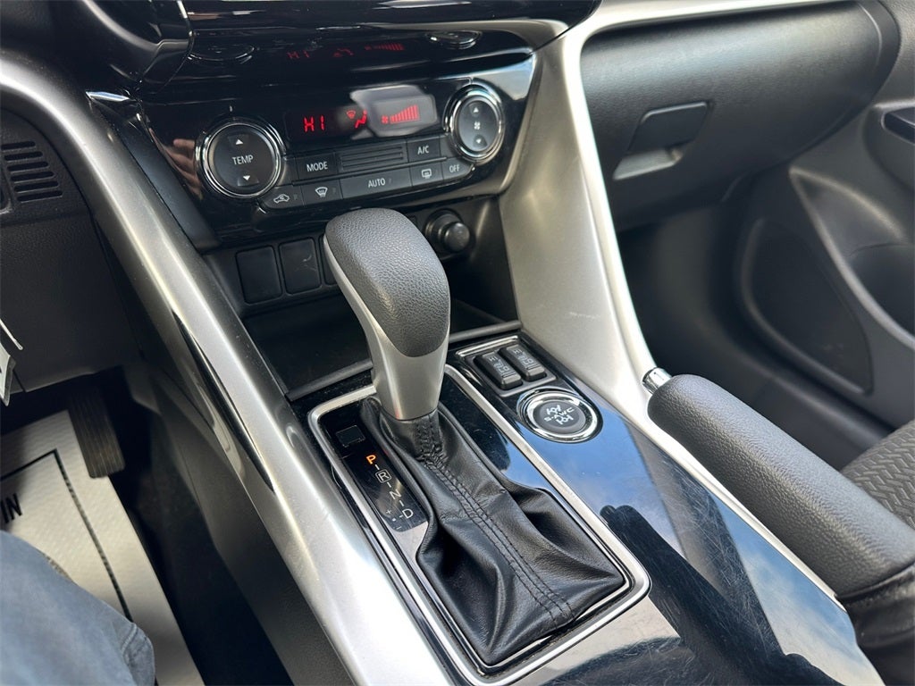 2023 Mitsubishi Eclipse Cross LE