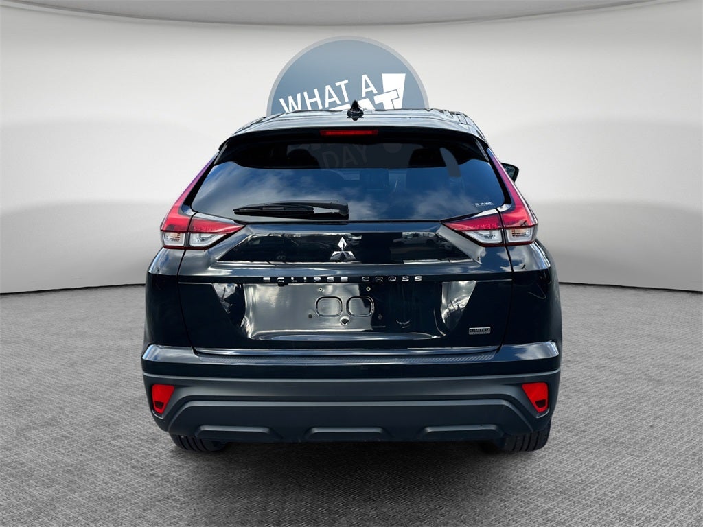 2023 Mitsubishi Eclipse Cross LE