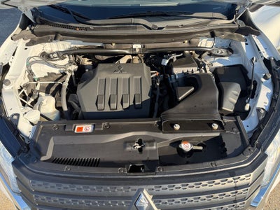 2022 Mitsubishi Eclipse Cross LE