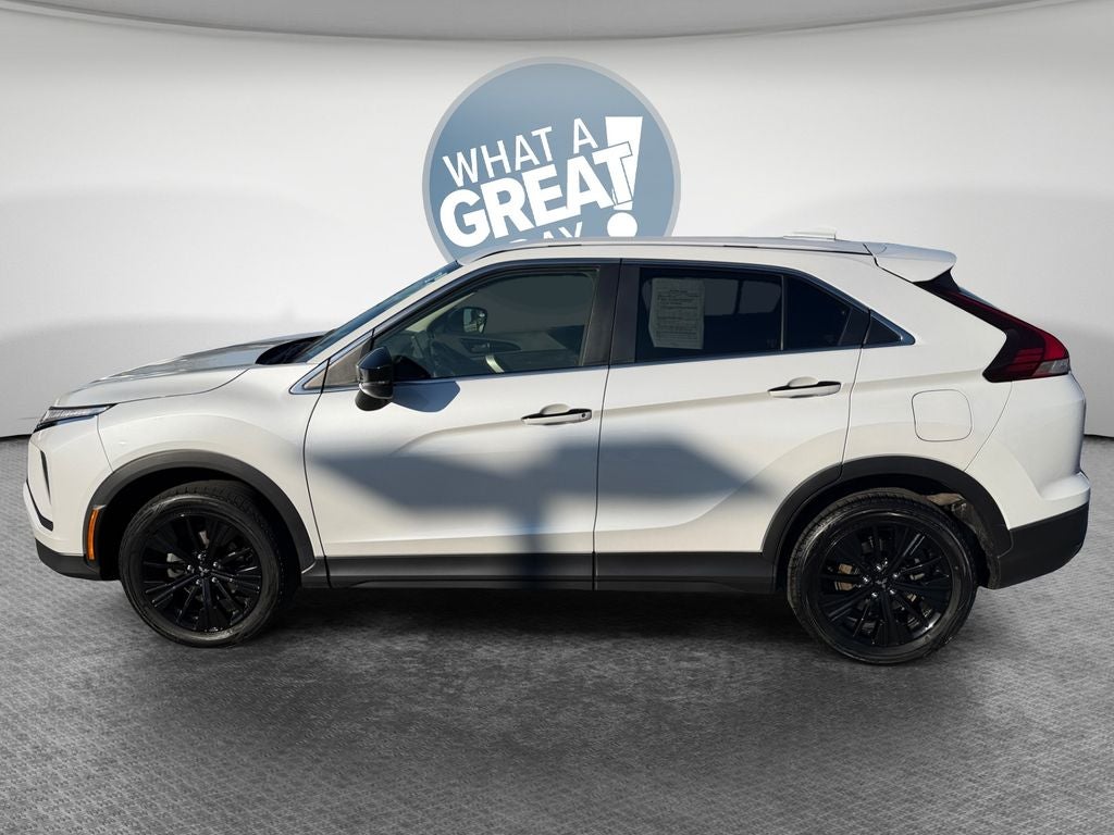2022 Mitsubishi Eclipse Cross LE